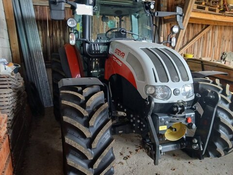 Steyr Kompakt 4095
